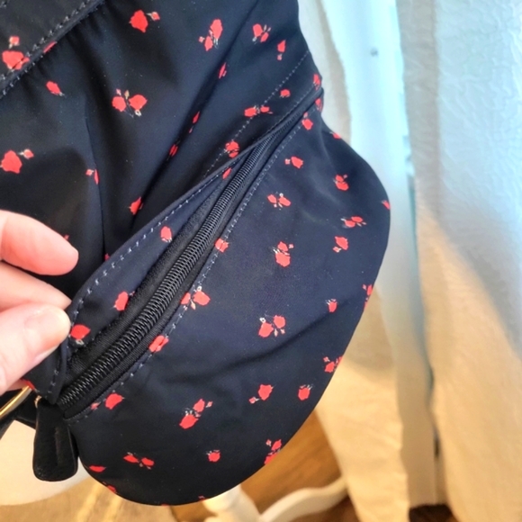 Street Level Backpack - Picture 3 of 8